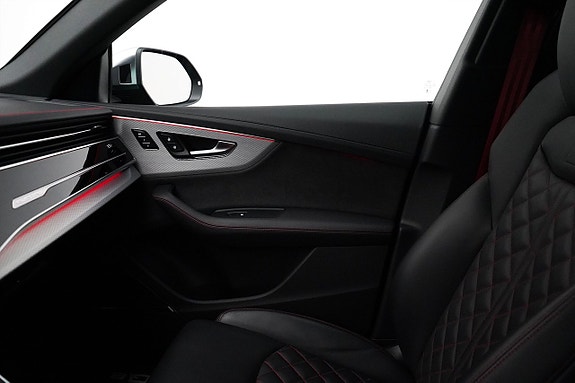 Audi SQ8 16 of 28