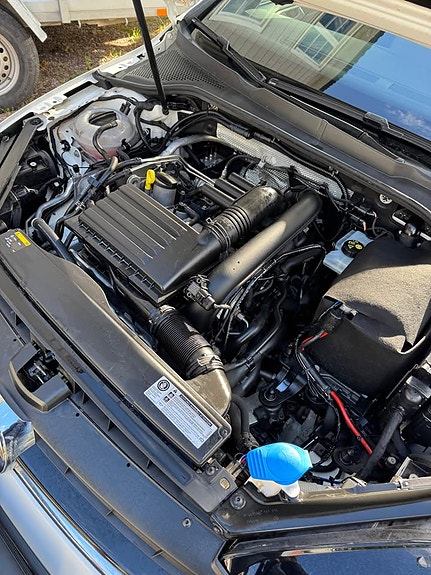 Volkswagen Golf VII 7 of 8