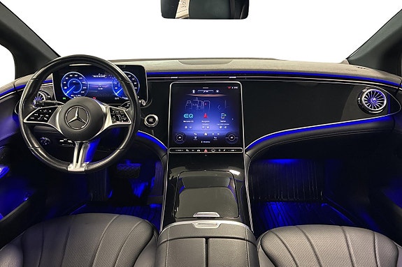 Mercedes-Benz EQE350 8 of 19