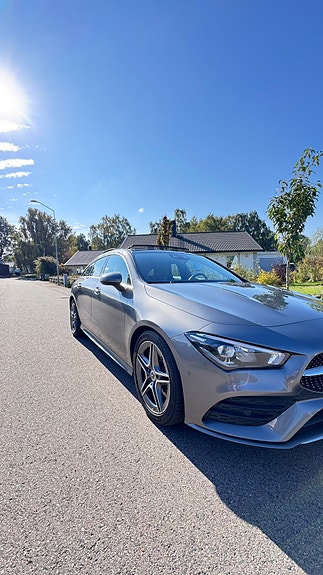 Mercedes-Benz CLA220 d 3 of 9
