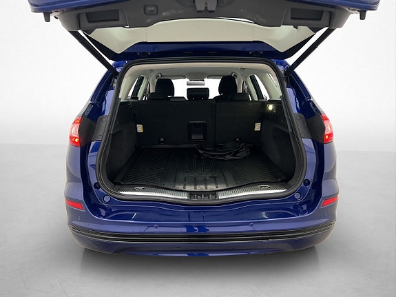 Ford Mondeo 26 of 28