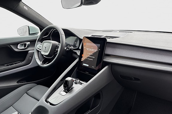 Polestar 2 13 of 17