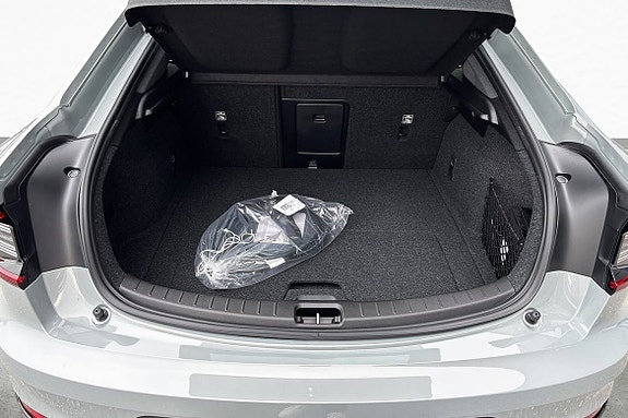 Polestar 2 16 of 17