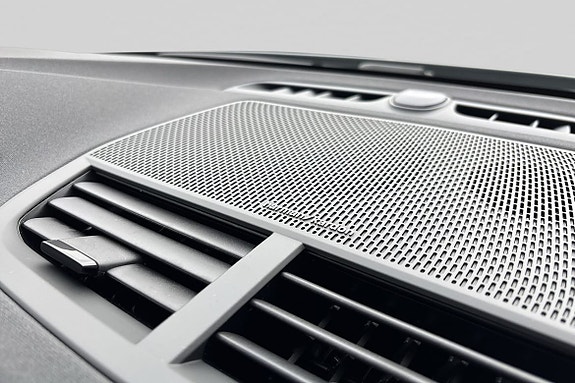 Polestar 2 15 of 17