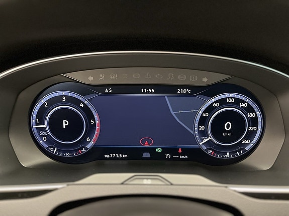 Volkswagen Passat 13 of 14