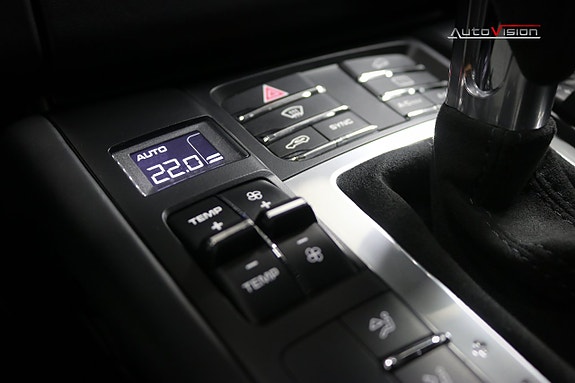 Porsche Macan GTS 18 of 30