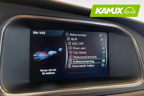 Volvo V40 21 of 26
