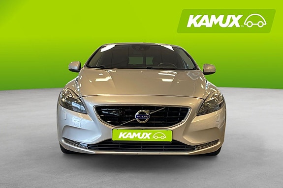 Volvo V40 6 of 26