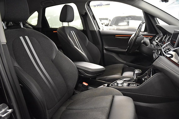 BMW 225xe 13 of 21