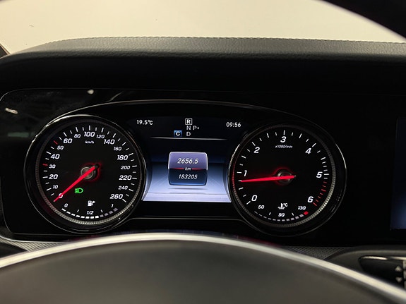 Mercedes-Benz E220 d 17 of 20