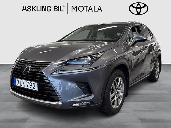 Lexus NX300h