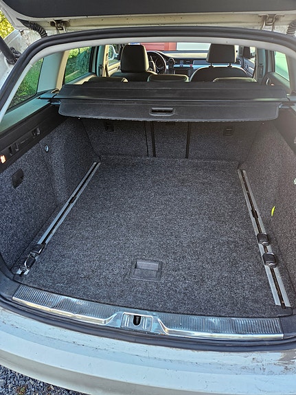 Skoda Superb 6 of 8