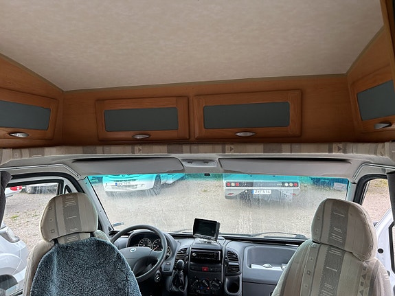 Hymer TRAMP 655 Franskbädd 9 of 21