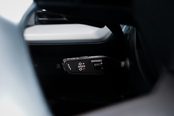 Audi Q4 e-tron 24 of 30