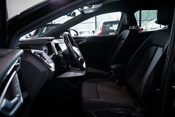 Audi Q4 e-tron 27 of 30