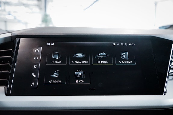 Audi Q4 e-tron 13 of 30