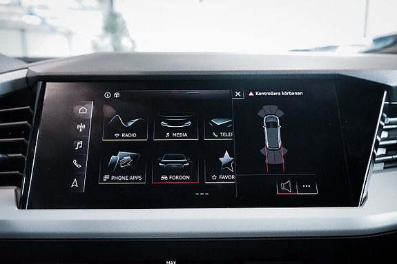Audi Q4 e-tron 18 of 30