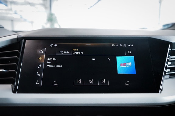 Audi Q4 e-tron 14 of 30