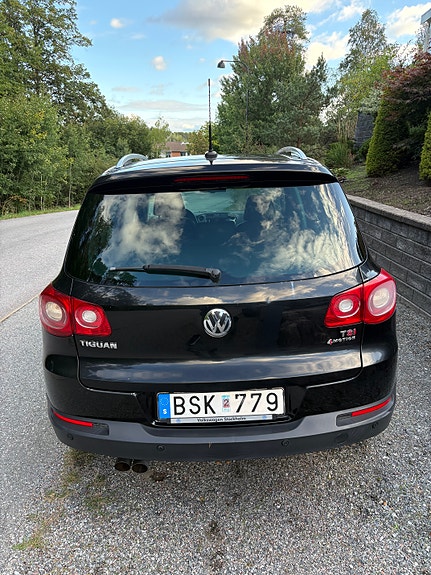 Volkswagen Tiguan 5 of 7