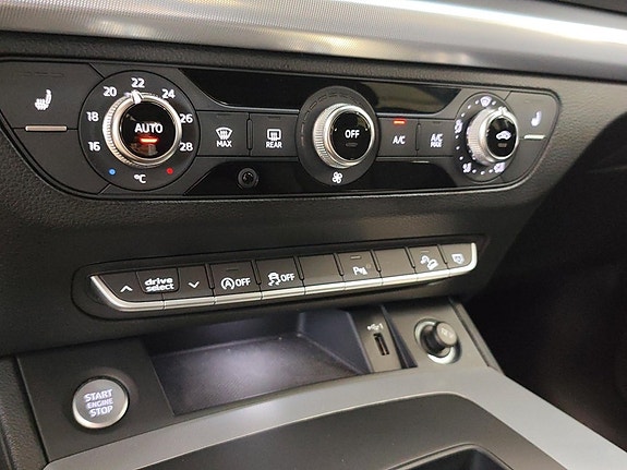 Audi Q5 14 of 23