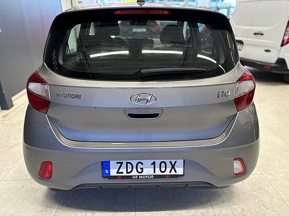 Hyundai i10 5 of 16