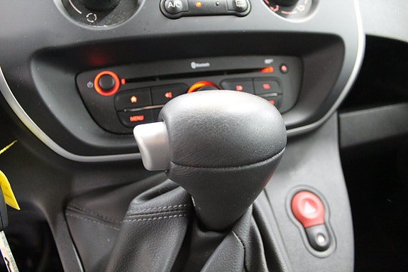 Renault Kangoo Express 16 of 22