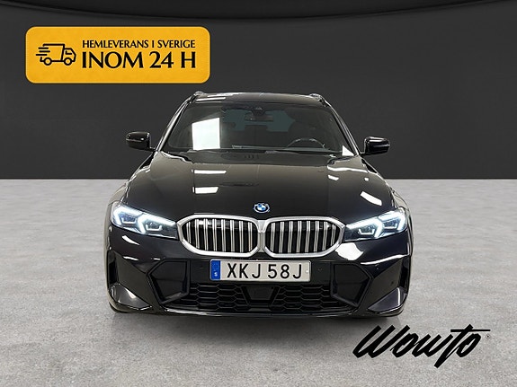 BMW 330e 2 of 20