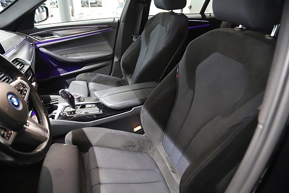 BMW 530e 7 of 8