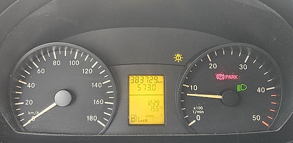 Mercedes-Benz Sprinter 316 9 of 12