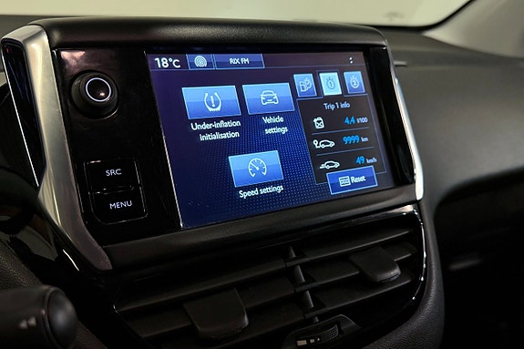 Peugeot 208 20 of 26
