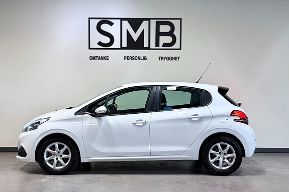 Peugeot 208 6 of 26