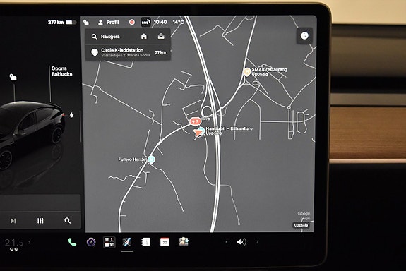 Tesla Model Y 22 of 26