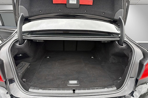 BMW 530e 14 of 24