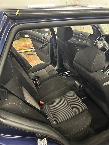 Volkswagen Golf IV 5 of 9