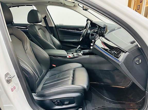 BMW 520d 14 of 30