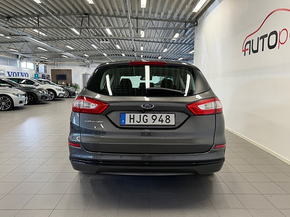 Ford Mondeo 9 of 19