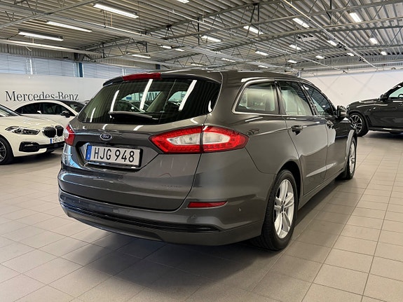 Ford Mondeo 10 of 19