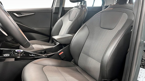 Kia e-Niro 14 of 21