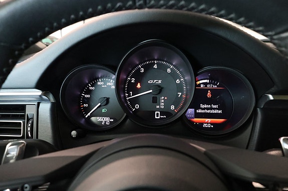 Porsche Macan GTS 17 of 30