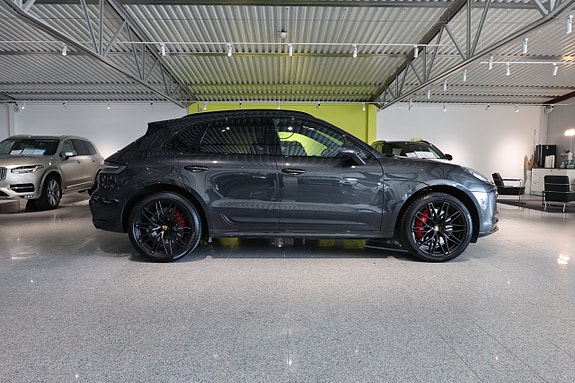 Porsche Macan GTS 29 of 30