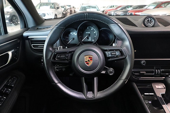 Porsche Macan GTS 16 of 30