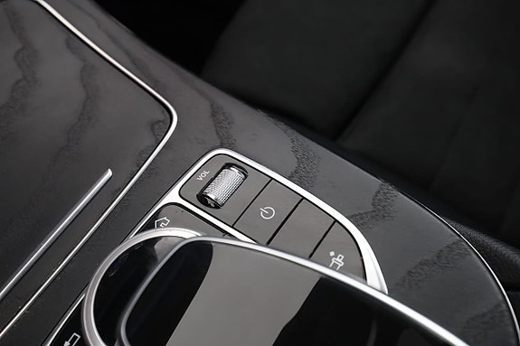 Mercedes-Benz E200C 30 of 30