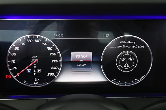 Mercedes-Benz E200C 20 of 30