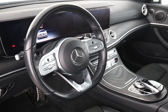 Mercedes-Benz E200C 12 of 30