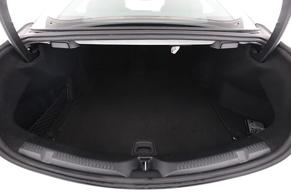 Mercedes-Benz E200C 18 of 30