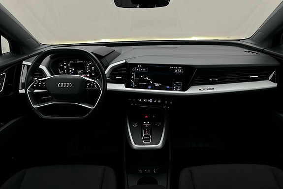 Audi Q4 e-tron 3 of 3