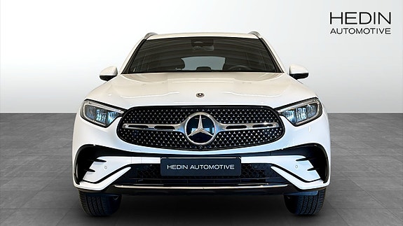 Mercedes-Benz GLC300 e 4 of 12
