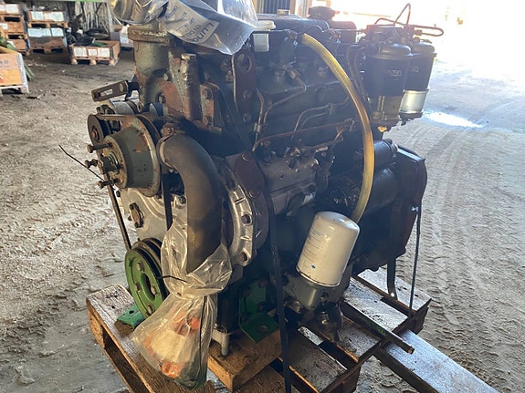 Motor Perkins 4.236 2 of 4