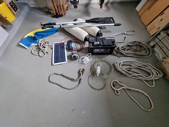 Säljer båt med trailer 7 of 8