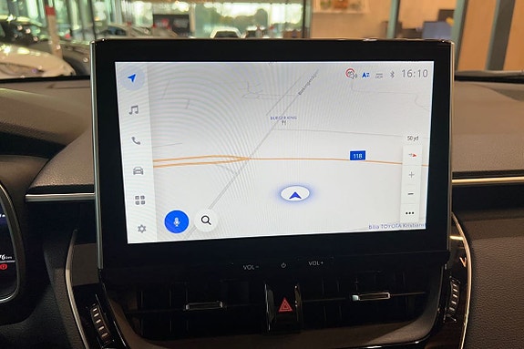 Toyota Corolla Cross 15 of 21